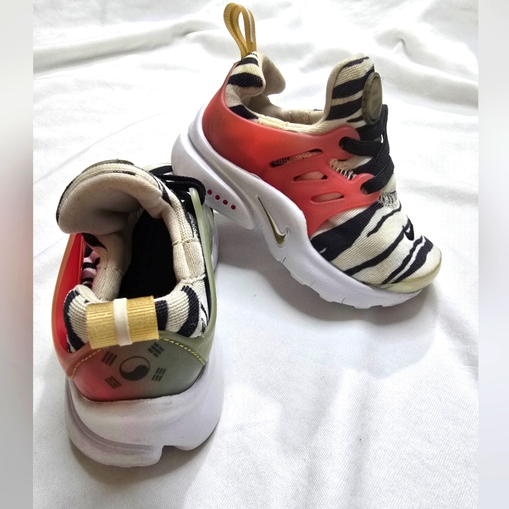 Nike Air Presto South Korea Toddler  Zebra Stripes Sneakers Size 6C